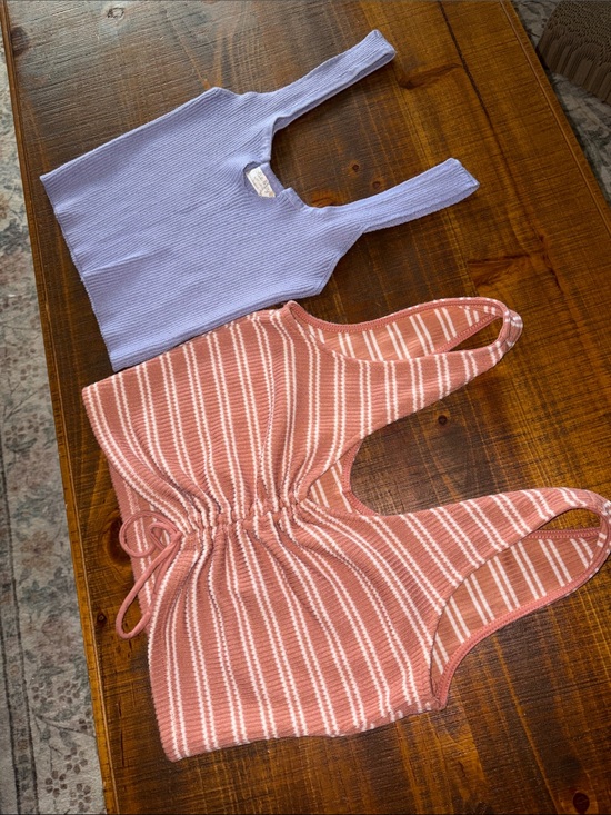 Heart Hips Tops - Ruched Cropped Tank Top Set (2 Tops) Medium